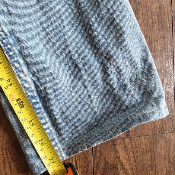 Abercrombie & Fitch Ultra High Rise 90's Straight Jean - Picture 3 of 3